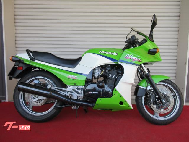 ＧＰＺ９００Ｒ　Ａ１４　マレーシア仕様　フルオリジナル