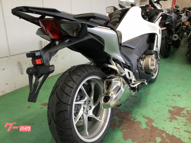 ホンダ ｖｆｒ１２００ｆ ｄｃｔ ワンオーナー リアキャリア ドライブレコーダー装備 岡山県 バイク王 岡山店 b の中古バイク 新車バイク Goo バイク情報