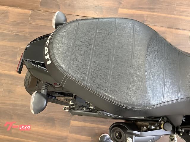 DUCATI スクランブラーSIXTY2 バーエンドミラー