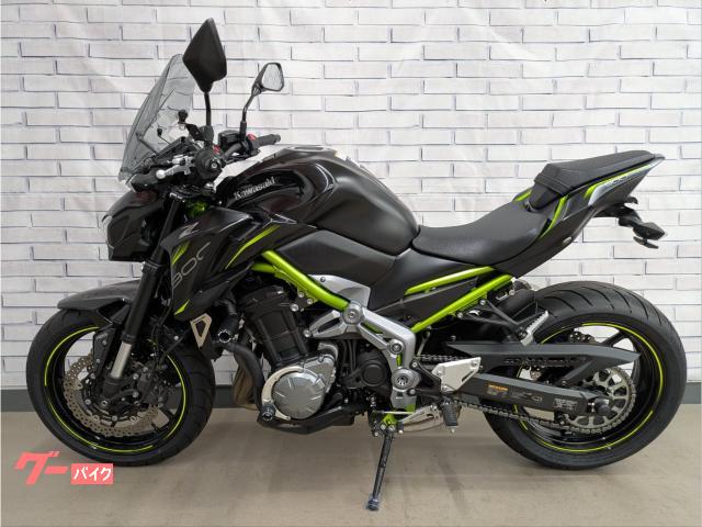 カワサキ Z900 Puigロングスクリーン DCソケット