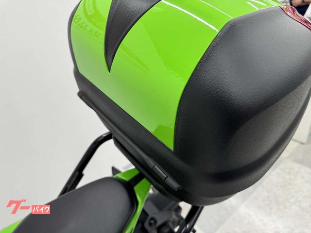 カワサキ Ninja ZX－25R リアキャリア・リアボックス