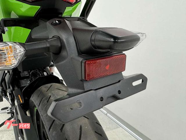 カワサキ Ninja ZX－25R リアキャリア・リアボックス