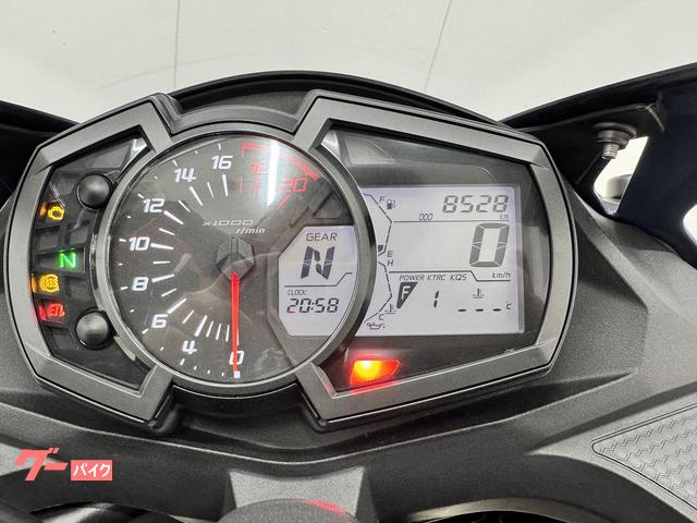 カワサキ Ninja ZX－25R SE OPスライダー・マルチバー