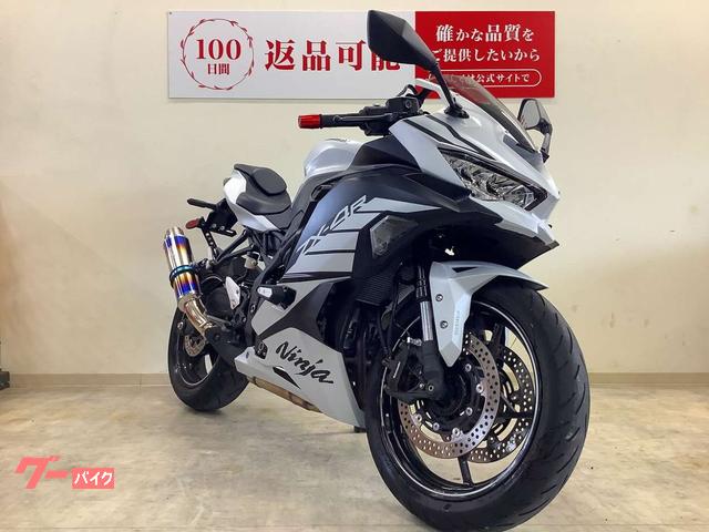 カワサキ ニンジャZX－4R SE ワンオーナー 2025年モデル