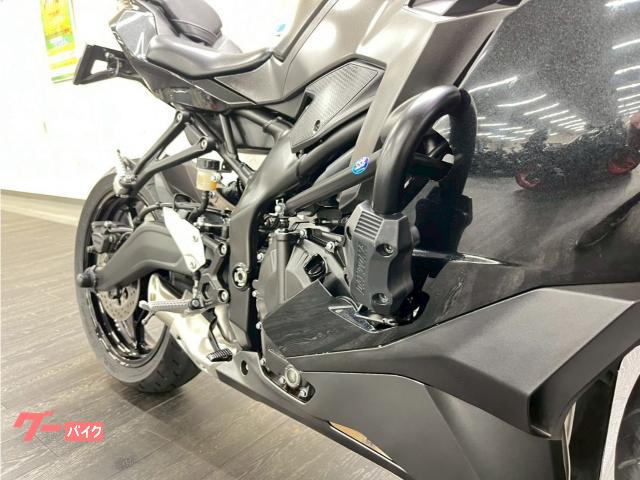専用ページ Ninja ZX-25R (2020-) ストリート・レース用シートラバーベース