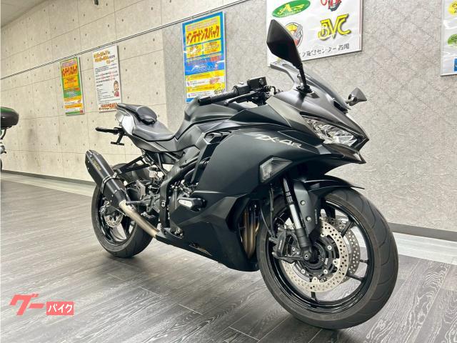 カワサキ Ninja ZX－4R SE ワンオーナー トリックスター