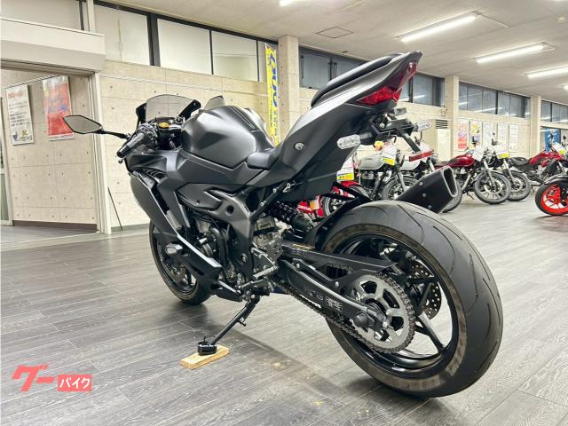 カワサキ Ninja ZX－4R SE ワンオーナー トリックスター