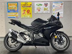 ホンダ　ＣＢＲ２５０ＲＲ　２０２２年モデル　ワンオーナー　クイックシフター装備　フェンダーレス