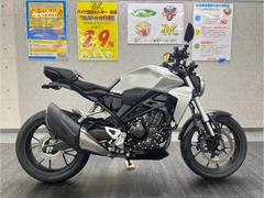 ホンダ　ＣＢ２５０Ｒ　２０１８年モデル　ＥＴＣ　ＵＳＢ　シフトインジケーター　ラジエーターコアガード　フェンダーレス