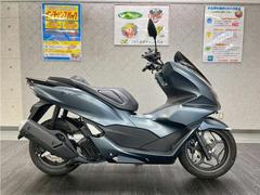ホンダ　ＰＣＸ　２０２３年モデル　カスタムシート　ドラレコ装備