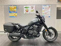ホンダ　レブル１１００　ワンオーナー　エンジンガード　社外ハンドル　パニアケース　リアキャリア　メーターバイザー装備