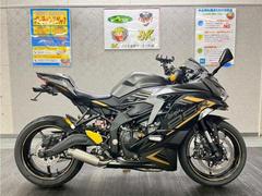 カワサキ　Ｎｉｎｊａ　ＺＸ−２５Ｒ　ＳＥ　モリワキフルエキ　フェンダーレス　シングルシートカウル　ＥＴＣ　グリップヒーター　ＵＳＢ