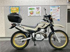 ヤマハ　セロー２５０　ＳＰ忠男パワーボックス　ＥＴＣ　ＵＳＢ　トップケース　ナックルガード　スクリーン