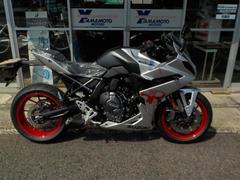 スズキ　ＧＳＸ−８Ｒ