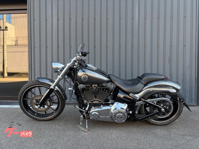 バイク WOLFLINE製FXSB スクリーン 社外 バイク 部品 ハーレー
