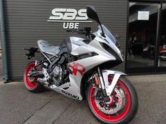 スズキ　ＧＳＸ−８Ｒ　登録済未使用車