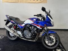 ホンダ　ＣＢ４００Ｓｕｐｅｒ　ボルドール　ＶＴＥＣ　Ｒｅｖｏ　２０１９年モデル　ＥＴＣ　グリップヒーター　フロントフェアリング