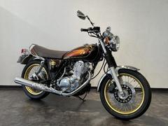 ヤマハ　ＳＲ４００　ＳＲ４０周年記念モデル　２０１９年モデル　パフォーマンスダンパー　キック始動のみ　サンバースト塗装