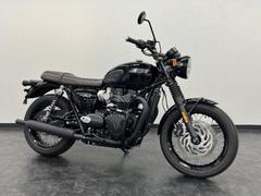 ＴＲＩＵＭＰＨ　ボンネビルＴ１２０ブラック　２０２３年モデル　グリップヒーター　ライドモード　トラコン　バーチカルツイン