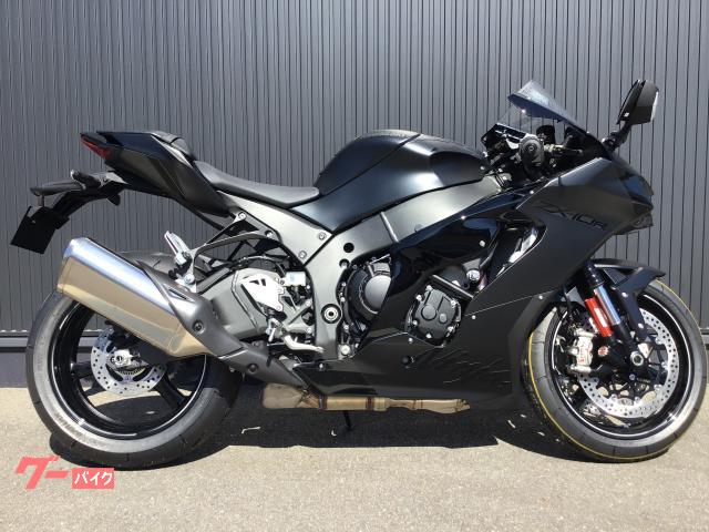 Ｎｉｎｊａ　ＺＸ−１０Ｒ　ブラック／２０２５年モデル