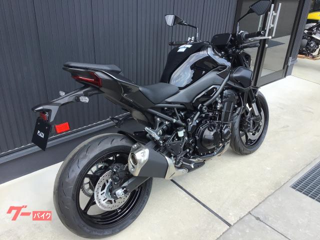 カワサキ Z900 ブラック グレー／2026年モデル／カワサキケア