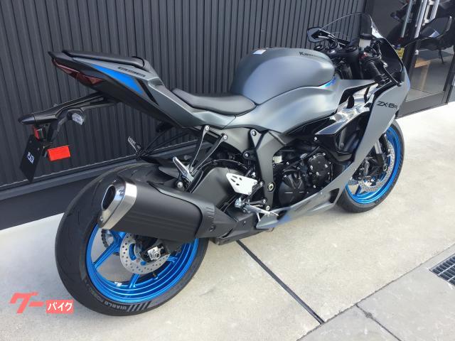 graになります❣️ カワサキ Ninja ZX－6Rグレー エボニー／2026年モデル