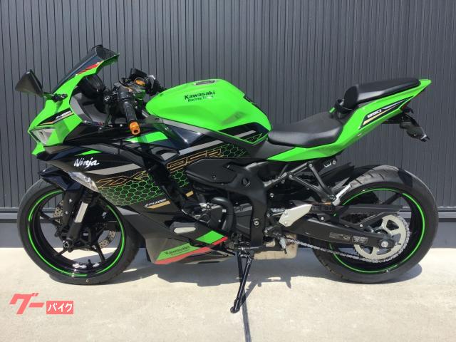 カワサキ Ninja ZX－25R SE KRT グリーン／2021年