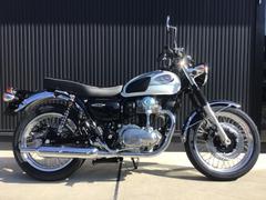 カワサキ　Ｗ８００　ホワイト／２０２６年モデル／カワサキケアモデル／ＥＴＣ標準装着