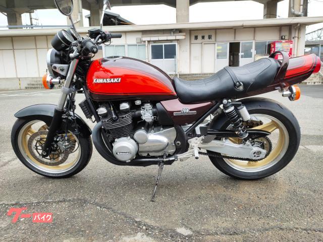 カワサキ ZEPHYR750 火の玉カラー ブラック塗装エンジン
