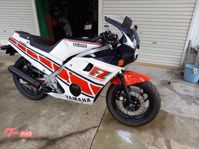 ＦＺ４００Ｒ