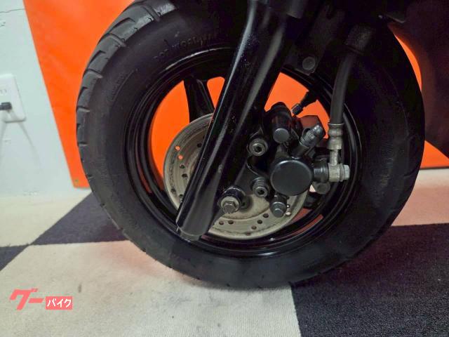 スズキ アドレスV125S リアタイヤ・Vベルト・ウェイトローラー