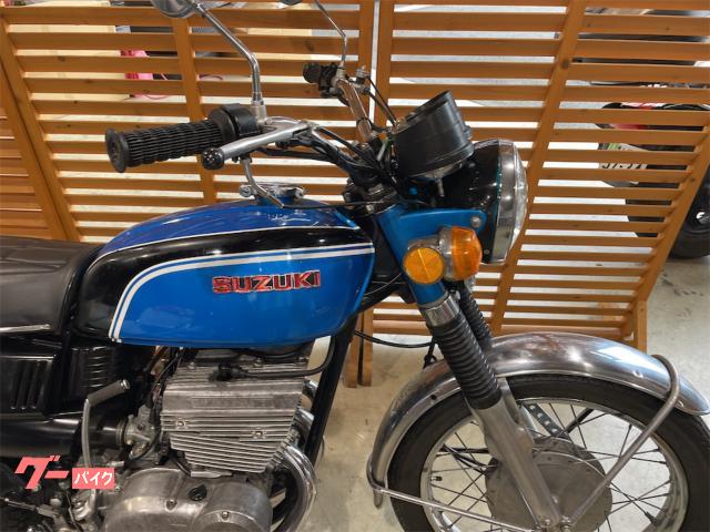 SUZUK　gt380I バイクシート モール付き　鉄ベース　スズキ　サンパチ SUZUK gt380I バイクシート モール付き 鉄ベース スズキ サンパチ