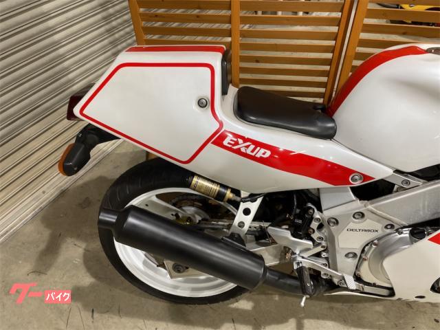 YAMAHA FZR400-2 白/赤 1WG 限定値下げ 冬相場最終値下げ価格 諸経費無し 消費還元店 現状渡し中古車！ 始動確認済み 横浜 都筑 宮前 FZR400【1WG型 1986年～88年式】を売る｜最新の買取相場と査定価格