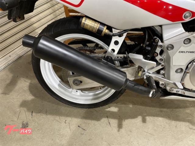ヤマハ FZR400R 2TK 1WG 2500台限定モデル レーサー