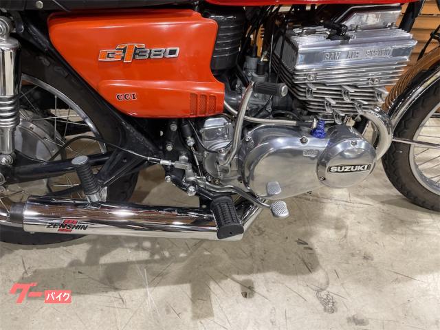 スズキ GT380 1973年モデル サンパチ 前ディスクブレーキ