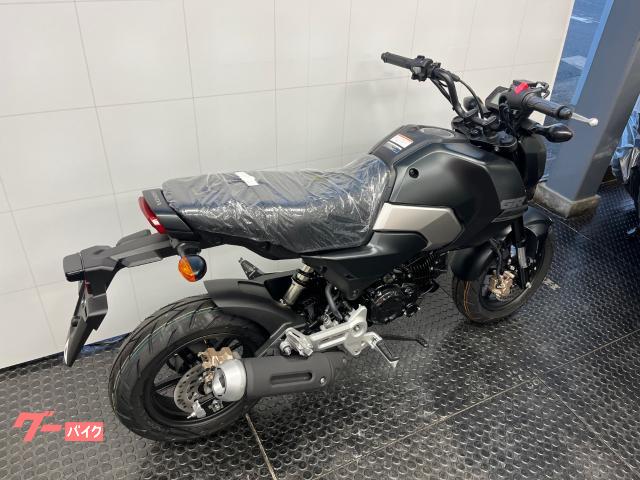 ホンダ グロム 現行2024年モデル 5速ミッション 多機能デジタル