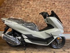 ホンダ　ＰＣＸ１６０　２０２５年モデル