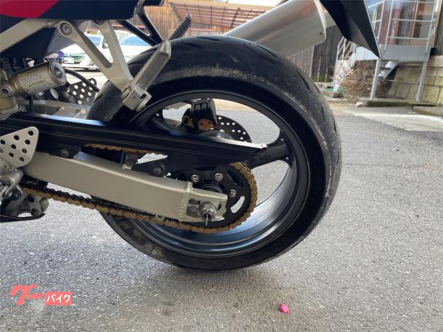 カワサキ Ninja ZX－6R タイヤ前後新品 チェーン新品
