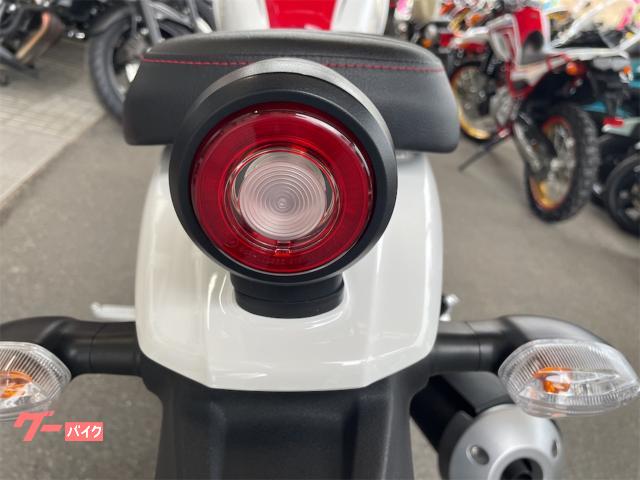 ヤマハ XSR155 ハンドルカスタム インジェクション 自賠責R9年