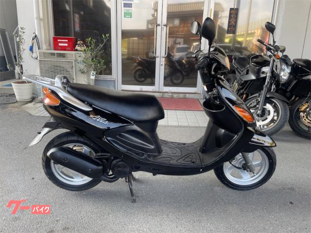 グランドＡＸＩＳ１００　外装新品　シート新品　２スト　バッテリー新品　ＳＢ０６Ｊ