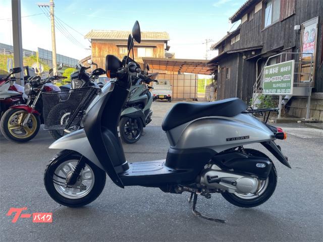ホンダ トゥデイ タイヤ前後新品 Fカゴ付き サイドスタンド付き