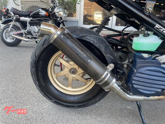 ホンダ ズーマー ヨシムラマフラー カスタムシート ロンホイ