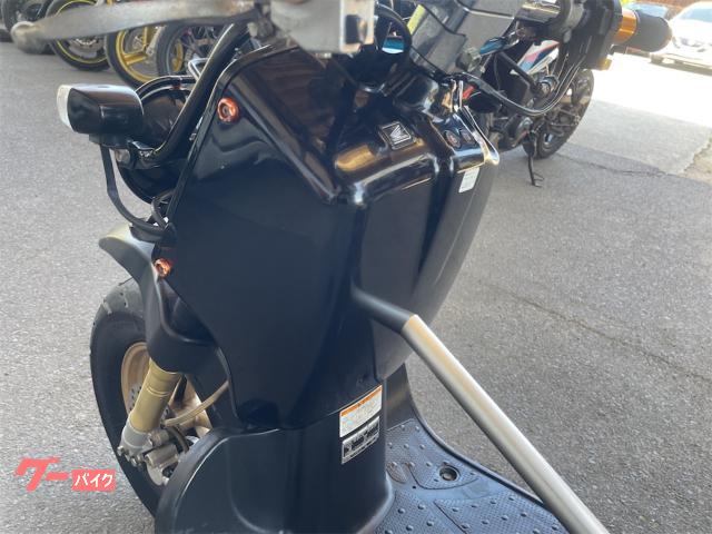 ホンダ ズーマー ヨシムラマフラー カスタムシート ロンホイ