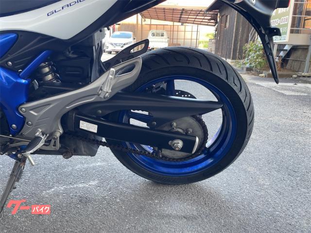 スズキ グラディウス400 タイヤ前後新品 インジェクション ABS