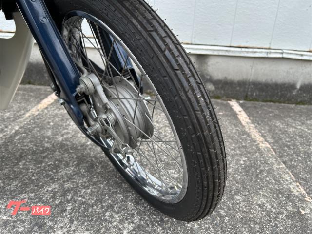 ホンダ スーパーカブ50カスタム レッグシールド・タイヤ前後