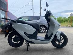ホンダ　ＣＵＶ　ｅ：