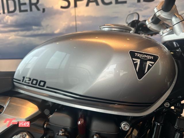 TRIUMPH スピードツイン1200 2025年モデル