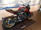 トライデント800 2026年新型モデル カーニバルレッド