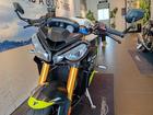 ストリートトリプル765 モト2エディション 世界限定車