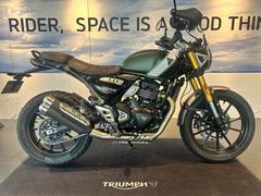 ＴＲＩＵＭＰＨ　スクランブラー４００Ｘ　オプション多数装着